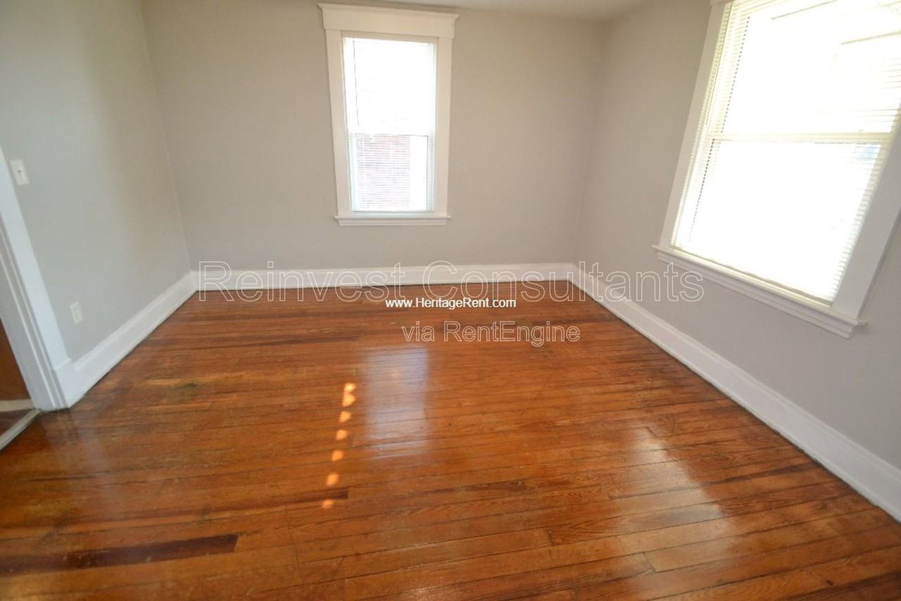 4423 Greenlee Ave #2 - Photo 3 of 8