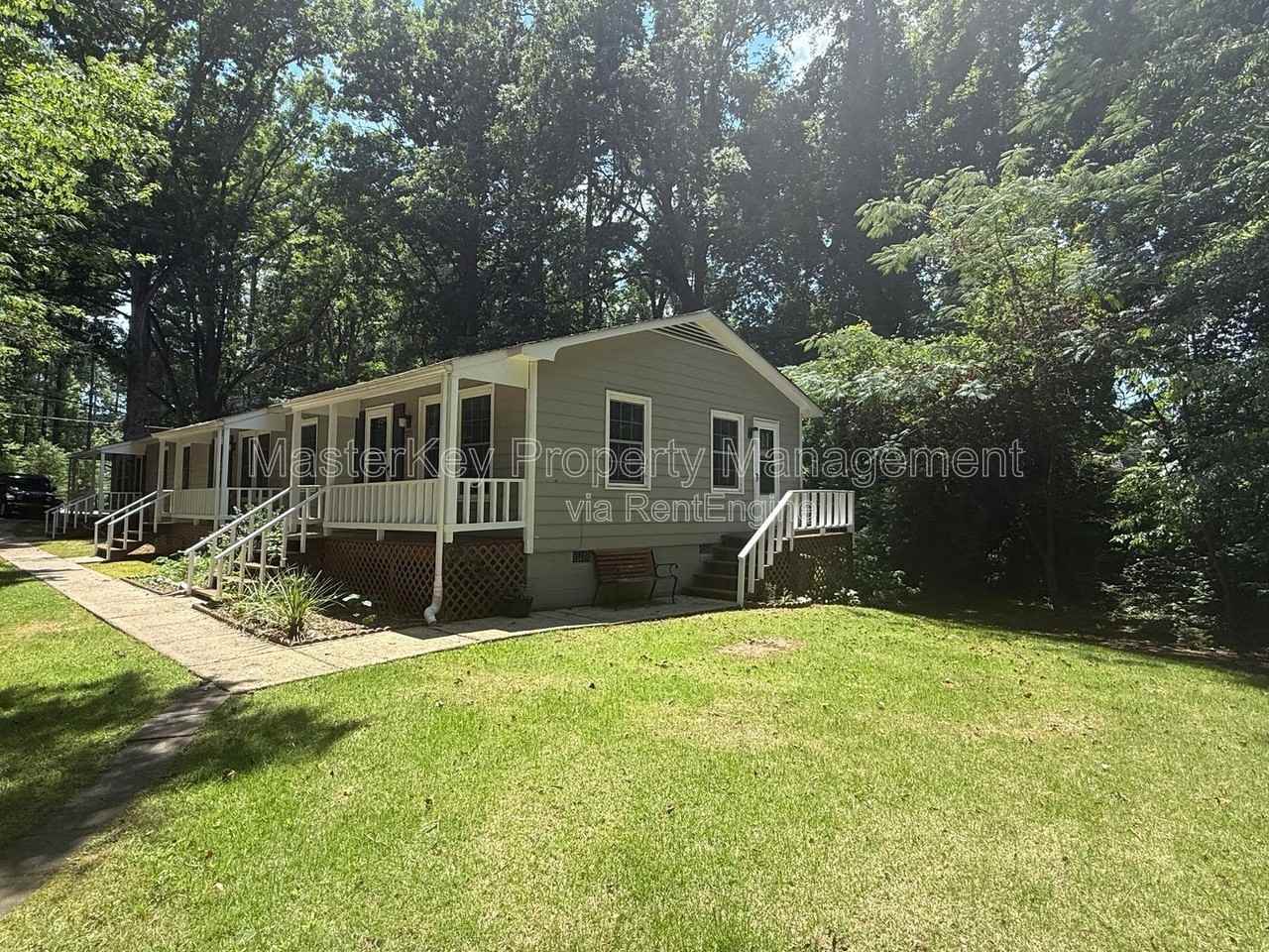 Byrum St - Photo 3 of 13