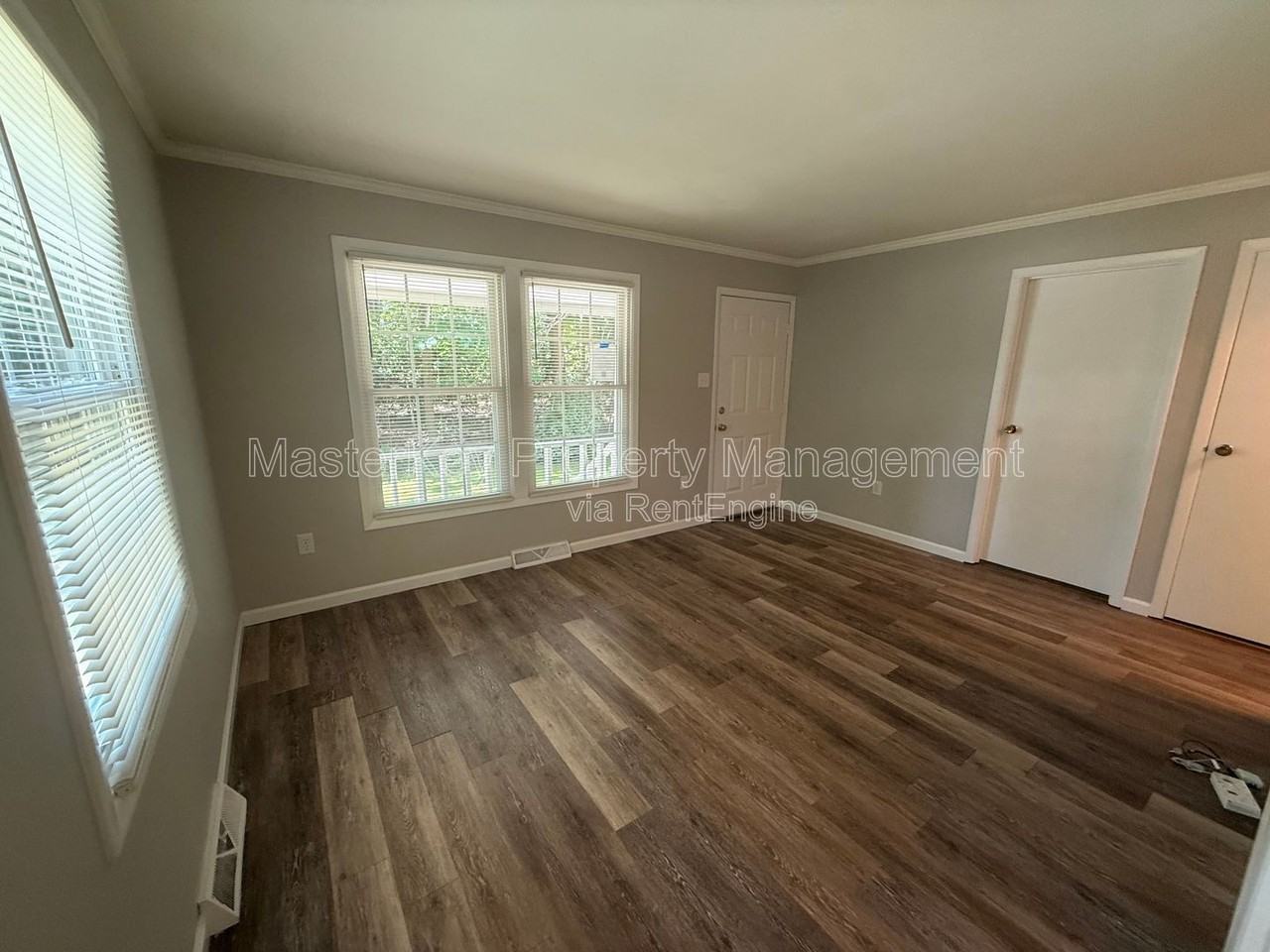 Byrum St - Photo 4 of 13