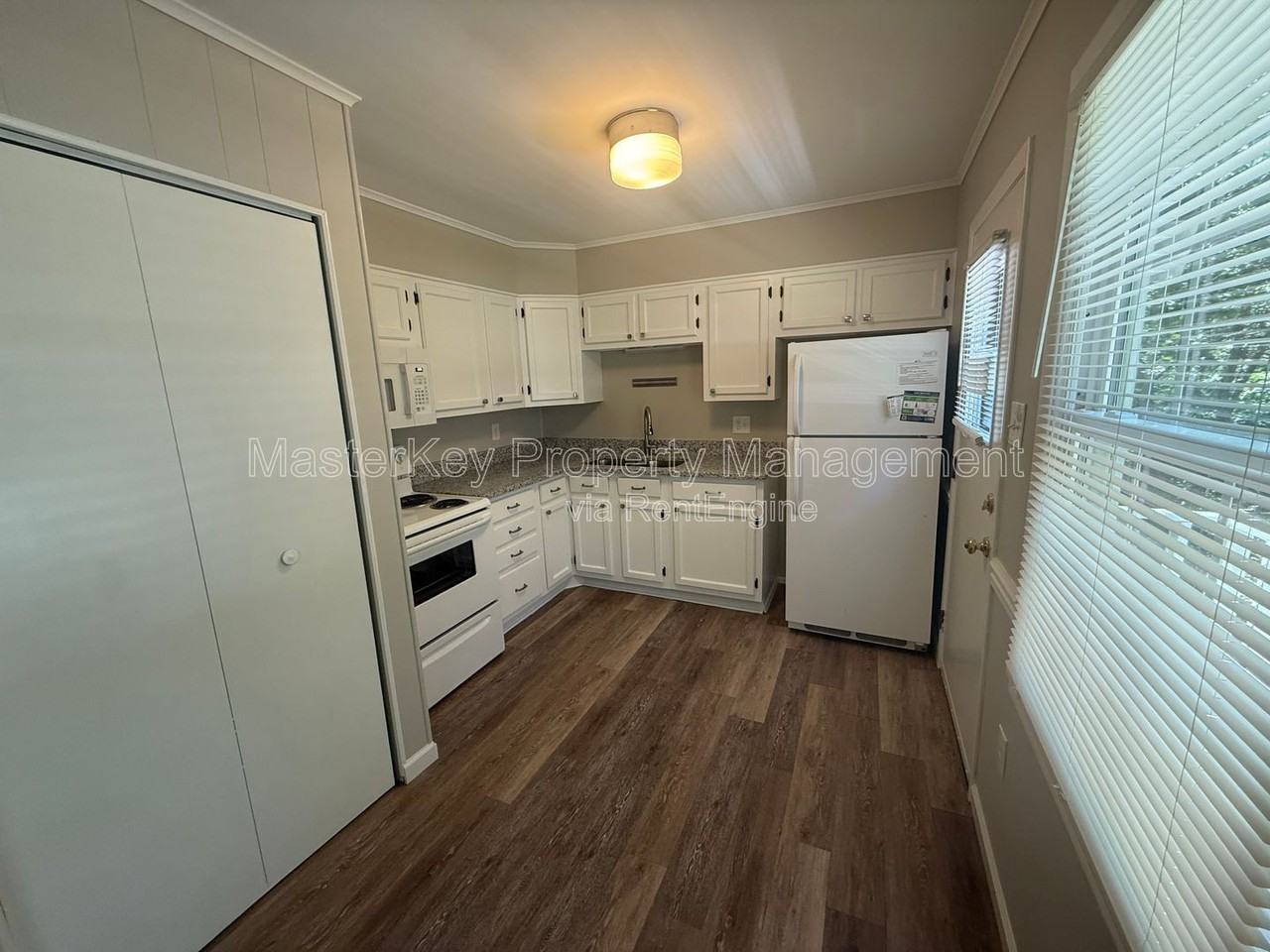 Byrum St - Photo 5 of 13