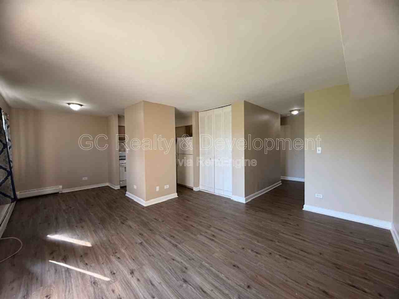 808 W College Blvd #101 - Photo 2 of 11