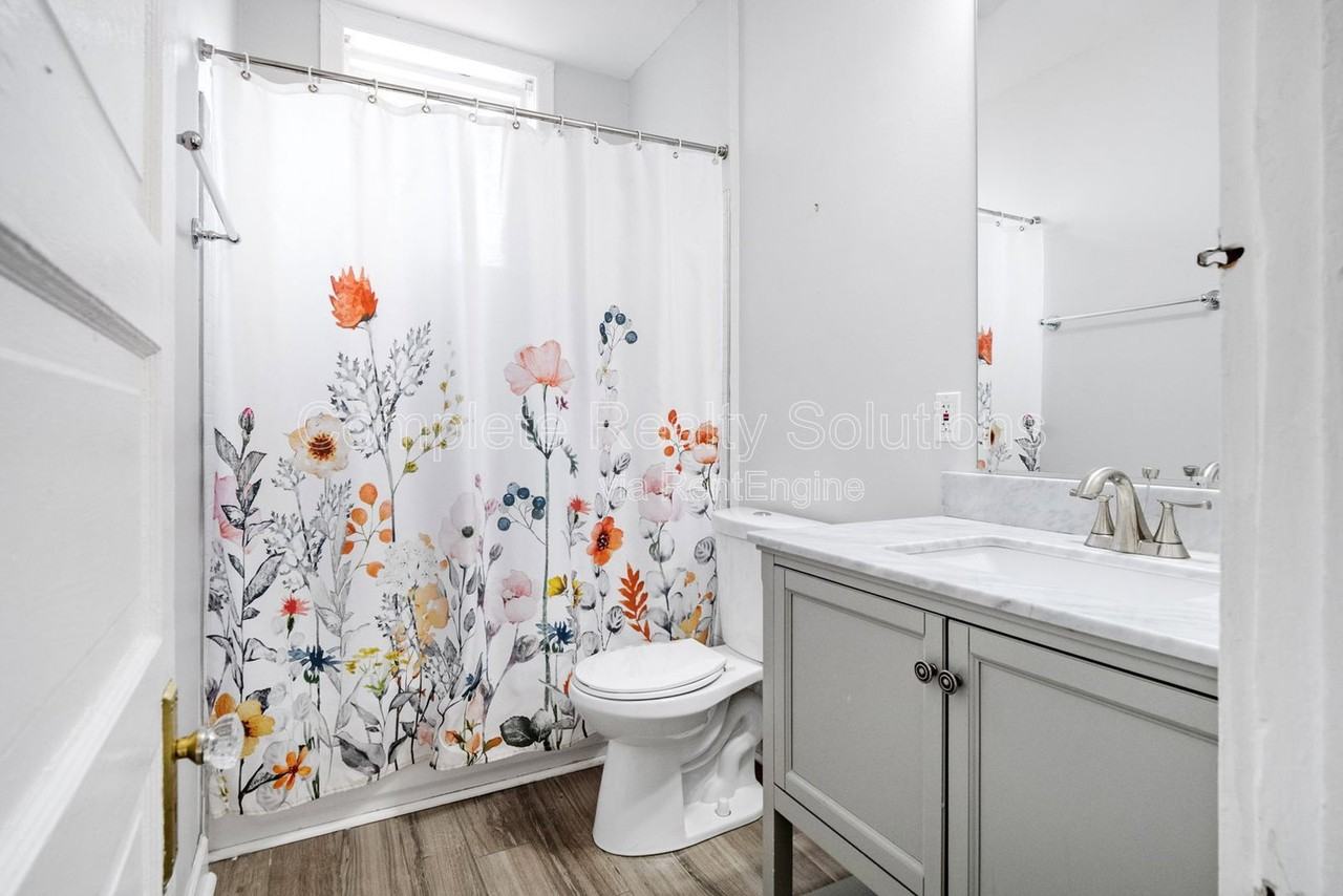 4222 Cleveland Ave #4220-1stFL - Photo 6 of 22