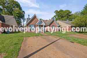 featured image of 5806 Ashridge Pl
