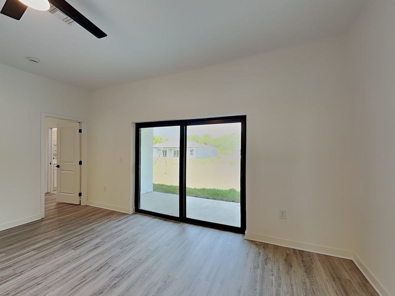 1125 Highlands Rd - Photo 3 of 35