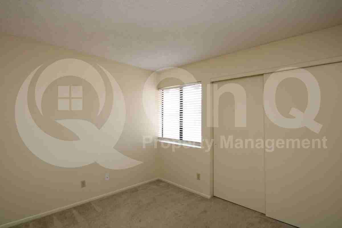 5757 W Eugie Ave #2043 - Photo 7 of 12