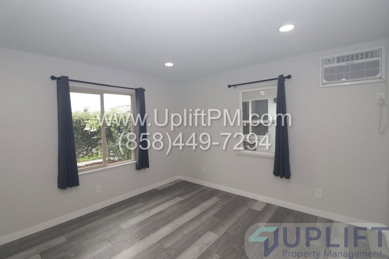 4167 Wightman St - Photo 2 of 19