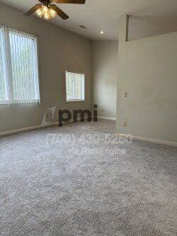 111 Primrose Dr #B - Photo 2 of 15