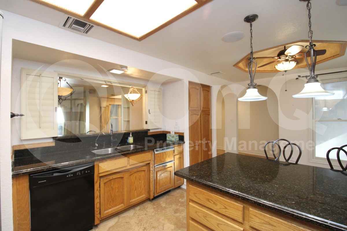 5200 S Lakeshore Dr #235 - Photo 3 of 29