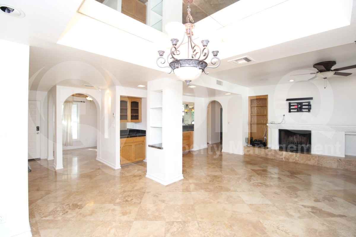 5200 S Lakeshore Dr #235 - Photo 5 of 29