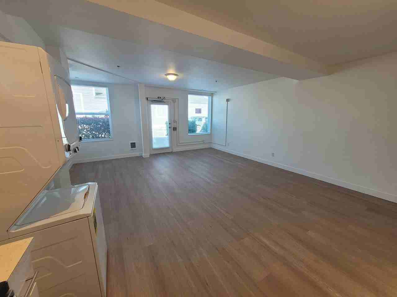 399 H Street - Photo 5 of 50