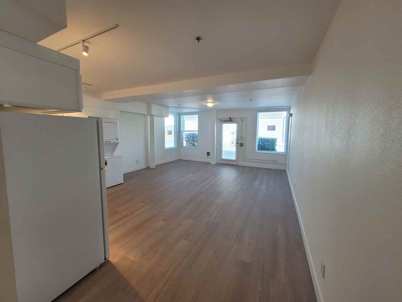 399 H Street - Photo 6 of 50