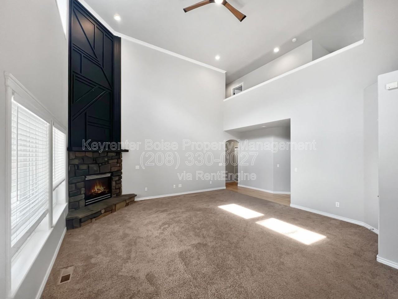 345 E Kite Dr - Photo 2 of 32