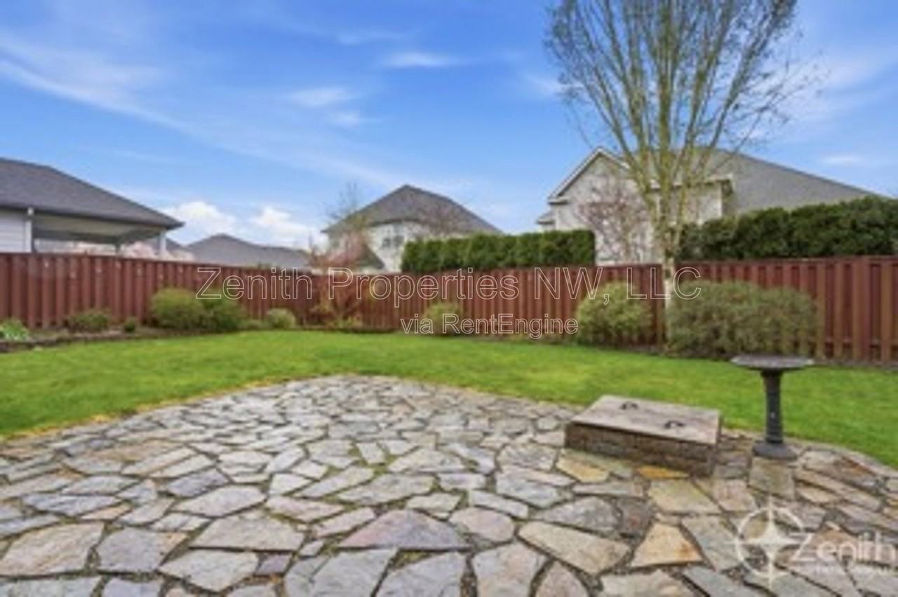 17705 Ne 25th St - Photo 3 of 38