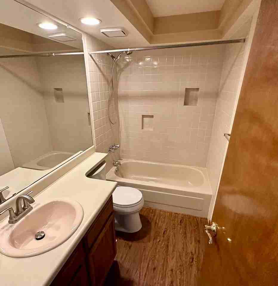 10606 Kipling Way - Photo 2 of 21