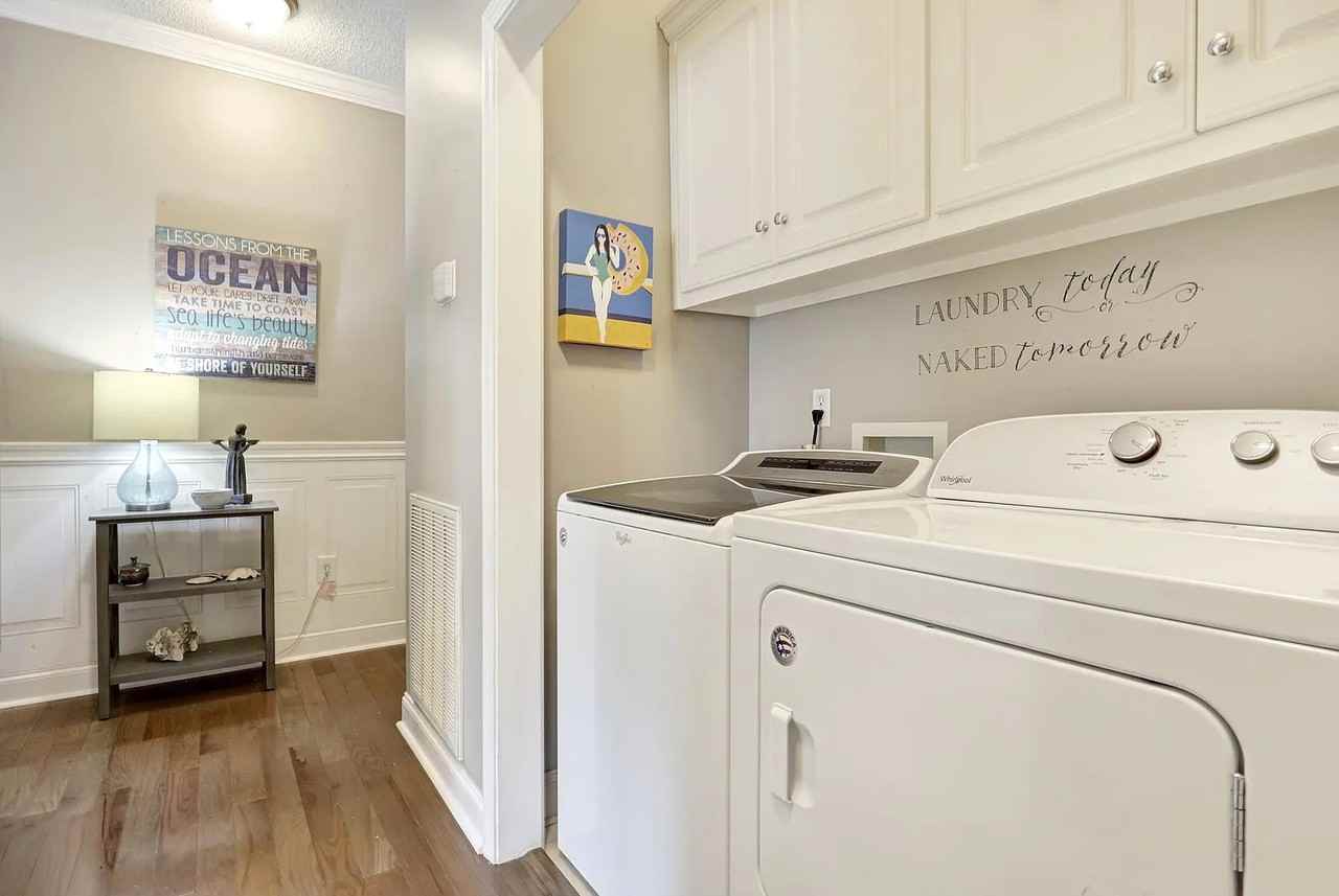 808 Wheat Ct - Photo 2 of 27