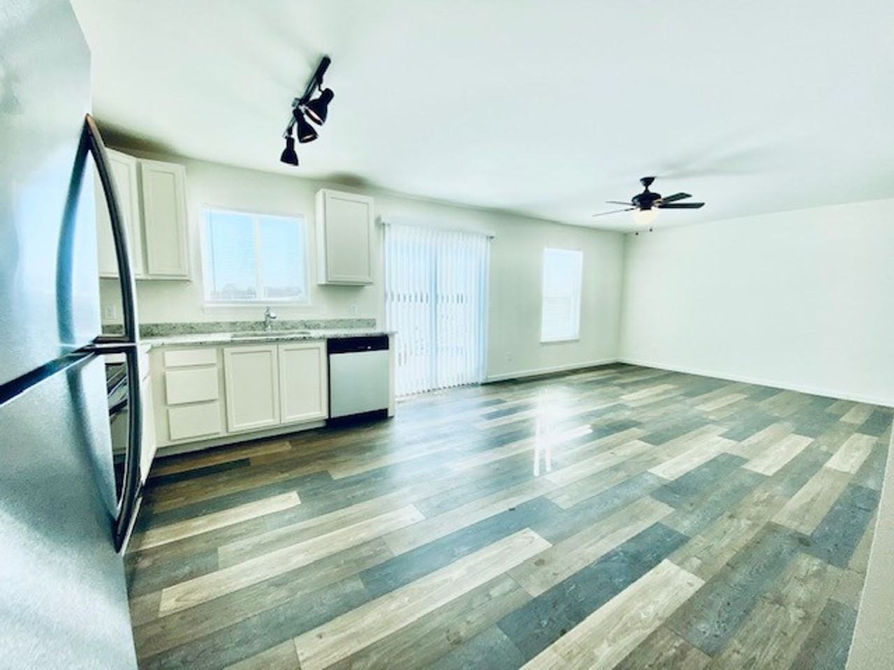 Quail Run Apartments and Townhomes - Photo 4 of 50