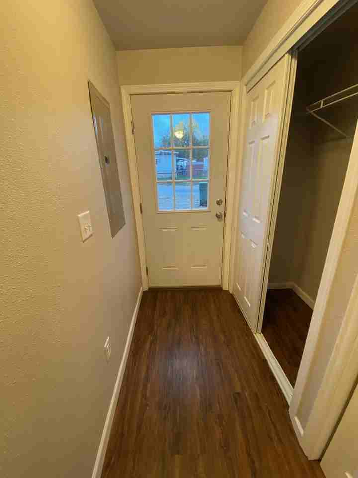 135 Hemlock Dr #135 - Photo 2 of 18