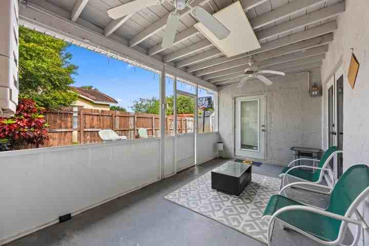 22731 Southwest 55th Way - Photo 3 of 9