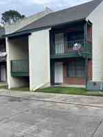 featured image of 134 N Meyers Dr