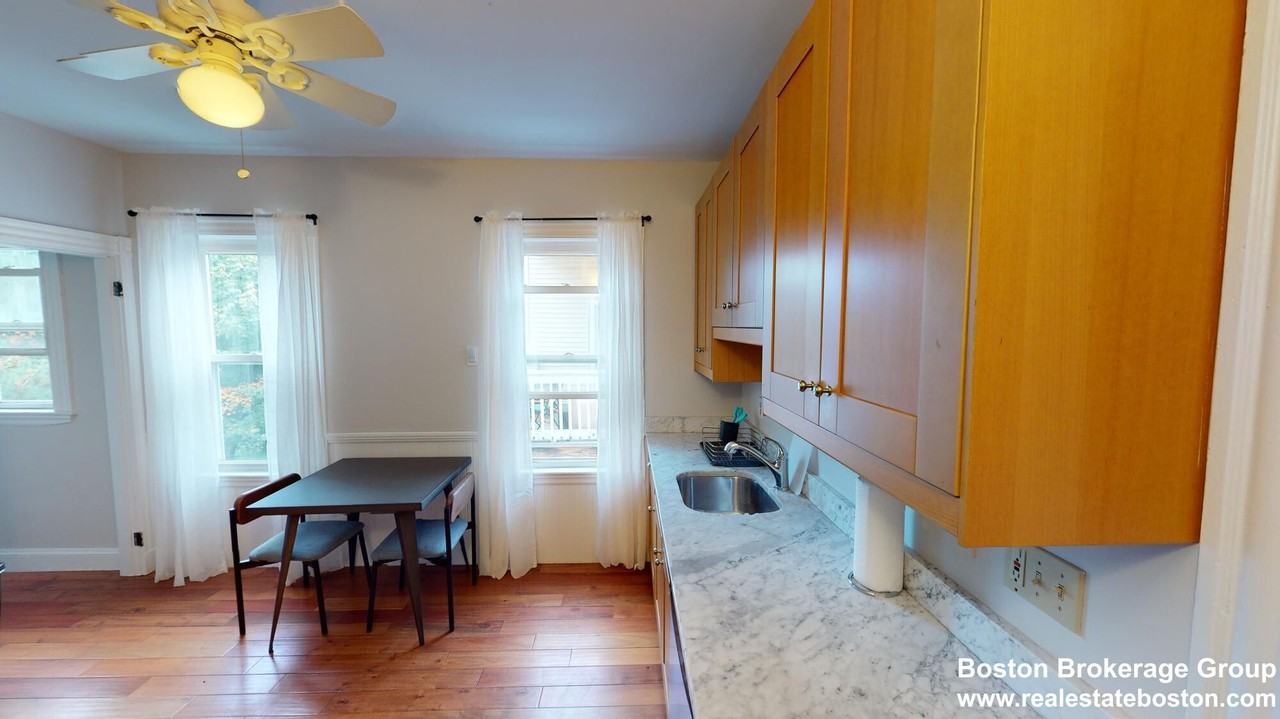 26 Taft St. - Photo 3 of 16