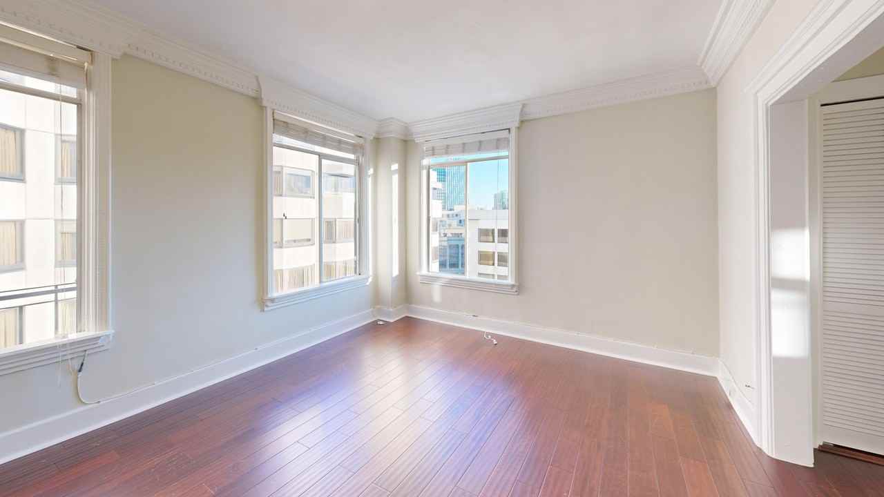 124 Mason Street - Photo 6 of 20