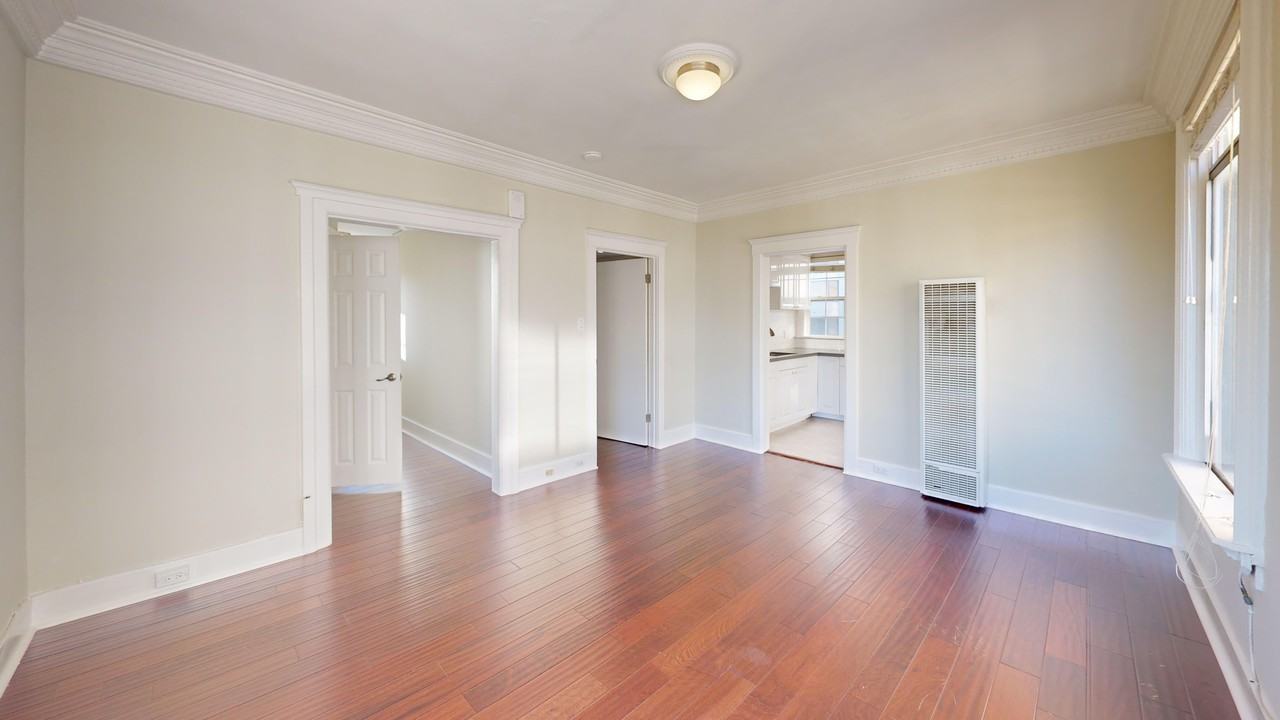 124 Mason Street - Photo 7 of 20