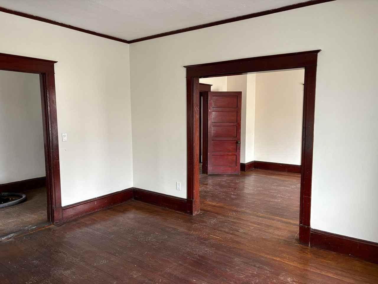 245-247-249 Francis Ave - Photo 6 of 27