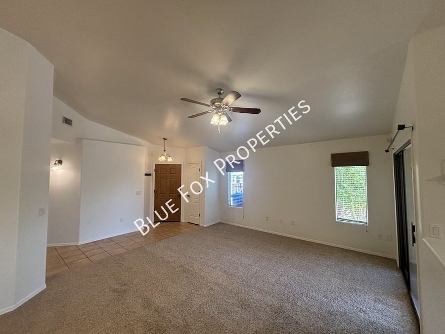 4068 E Stony Meadow Dr - Photo 3 of 25