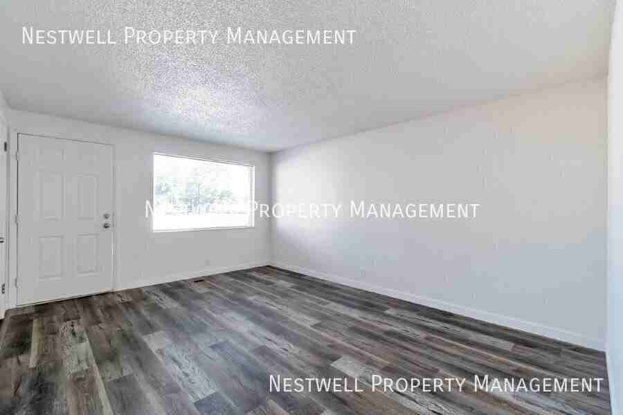 2465 E 3300 S #D - Photo 4 of 19