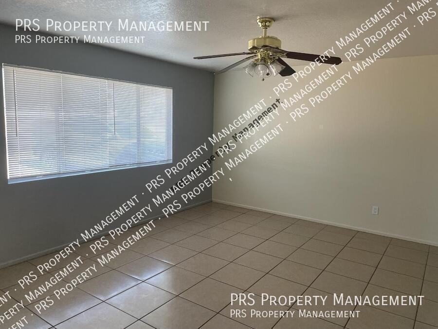 47 N Maple - Photo 3 of 14