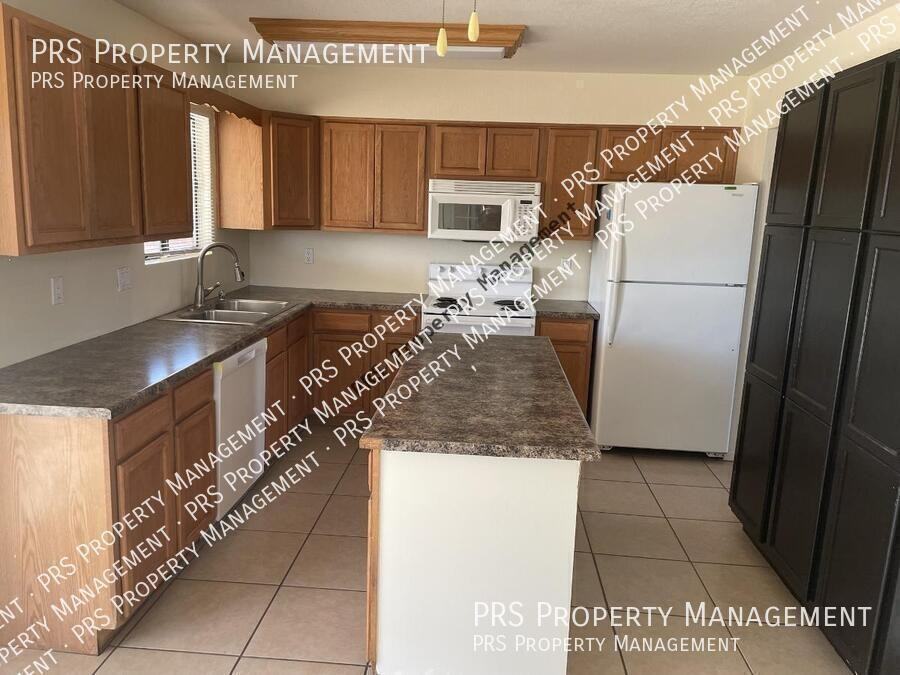 47 N Maple - Photo 4 of 14