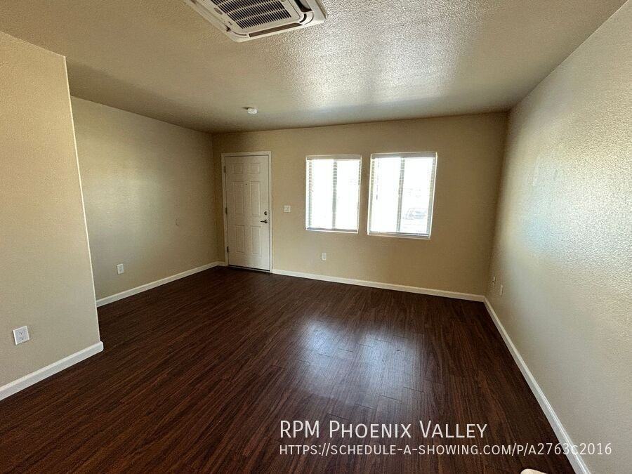 17402 N 19th Ave #1 - Photo 3 of 23