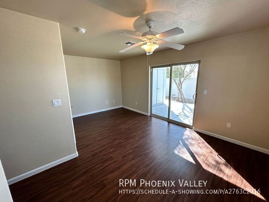 17402 N 19th Ave #1 - Photo 7 of 23