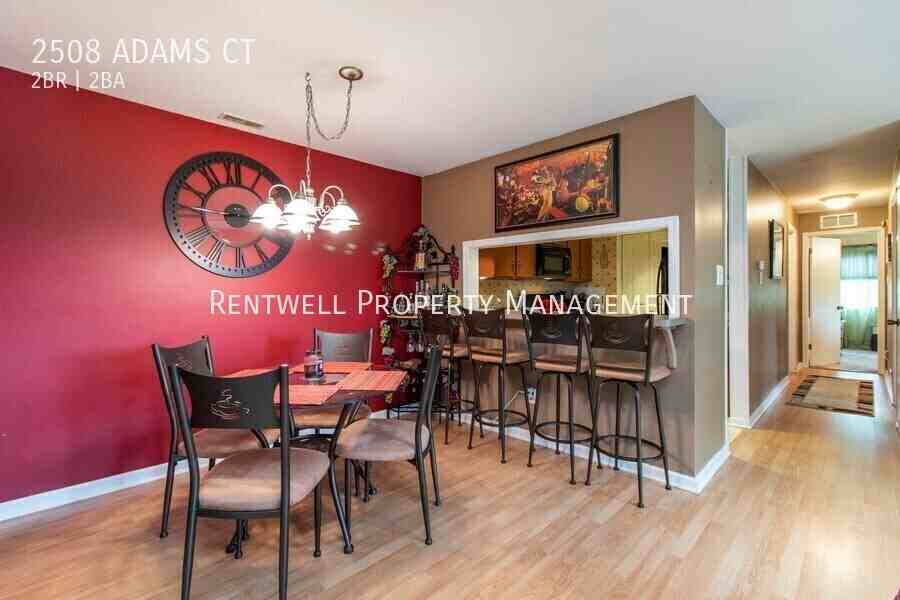 2508 Adams Ct - Photo 3 of 25