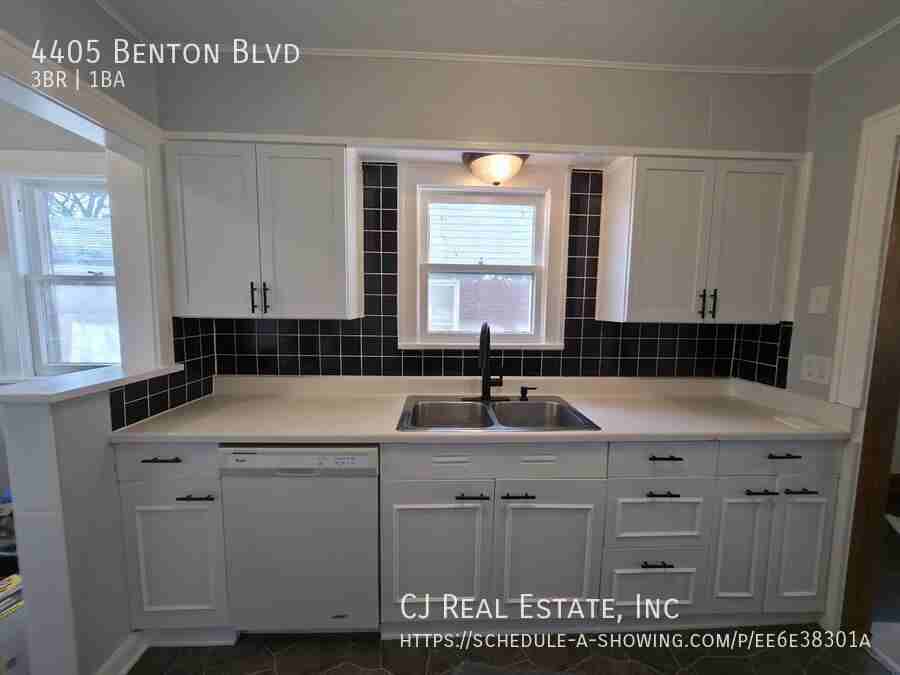 4405 Benton Blvd #4405B - Photo 6 of 11