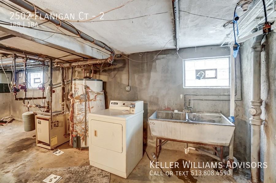 2502 Flanigan Ct #2 - Photo 6 of 12