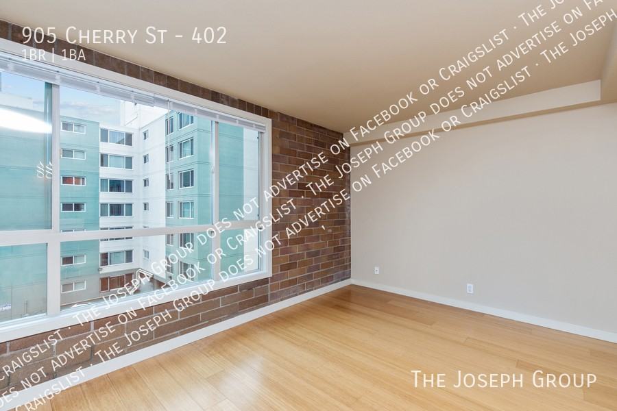 905 Cherry St #402 - Photo 3 of 21