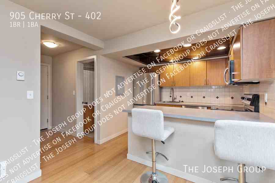 905 Cherry St #402 - Photo 7 of 21