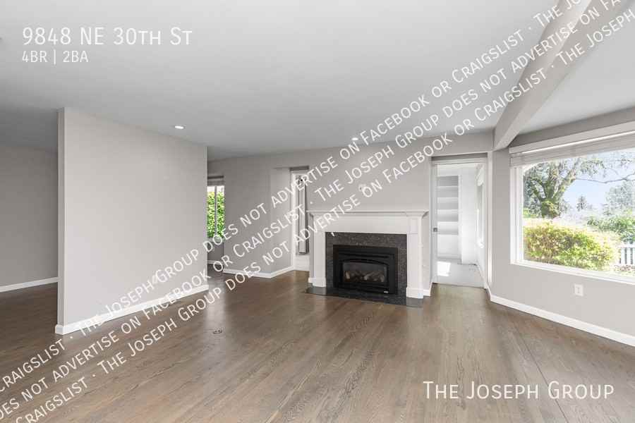 9848 Ne 30th St - Photo 2 of 43