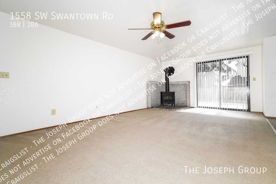 1558 Swantown Rd - Photo 2 of 20