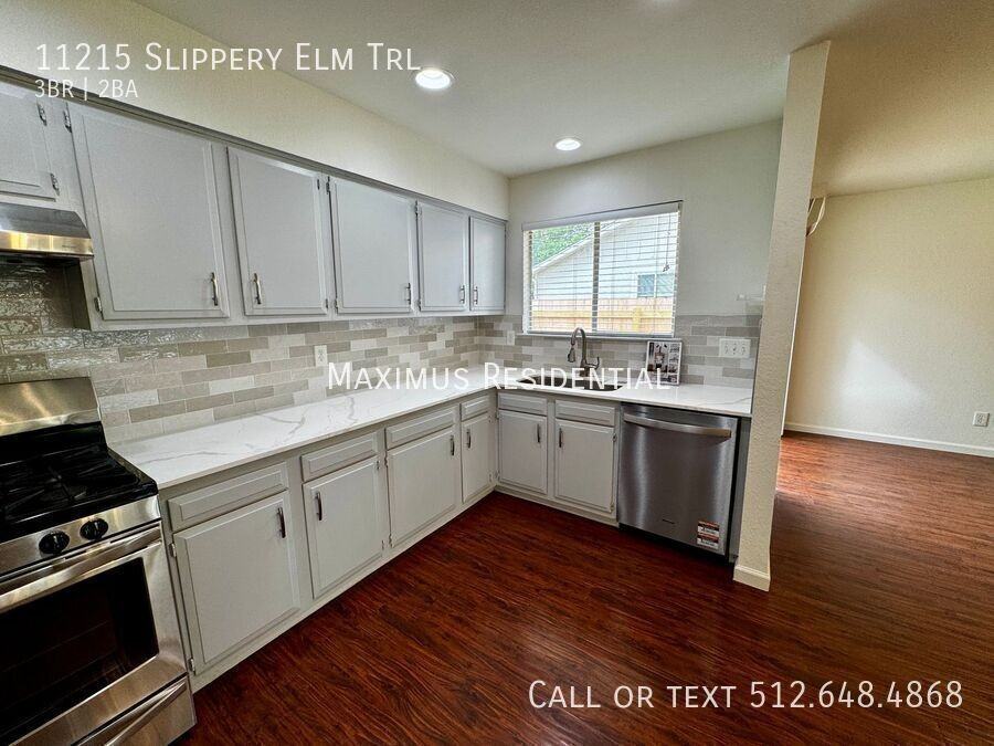 11215 Slippery Elm Trl - Photo 7 of 20