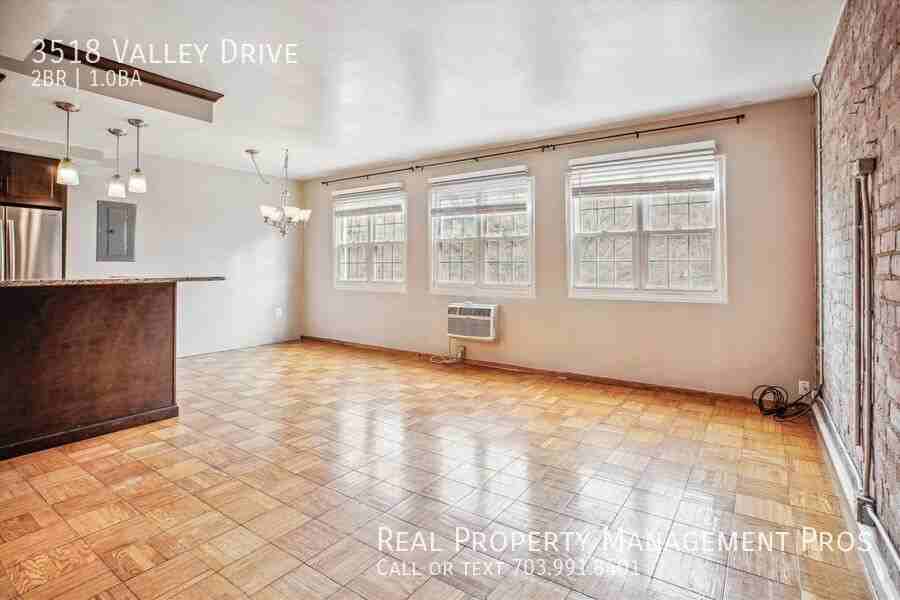 3518 Valley Dr - Photo 6 of 19