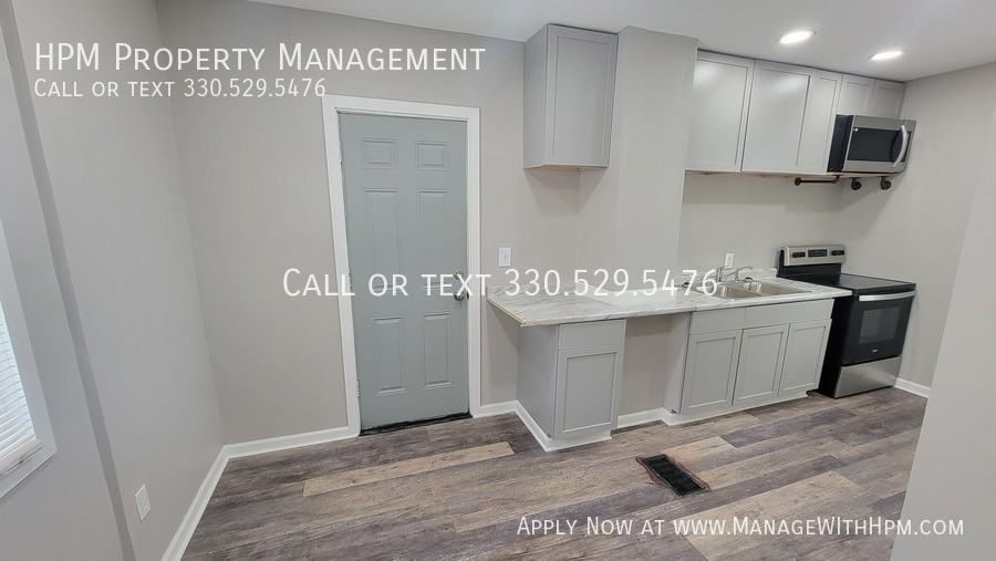 392 Bailey Ct #1stFL - Photo 5 of 6