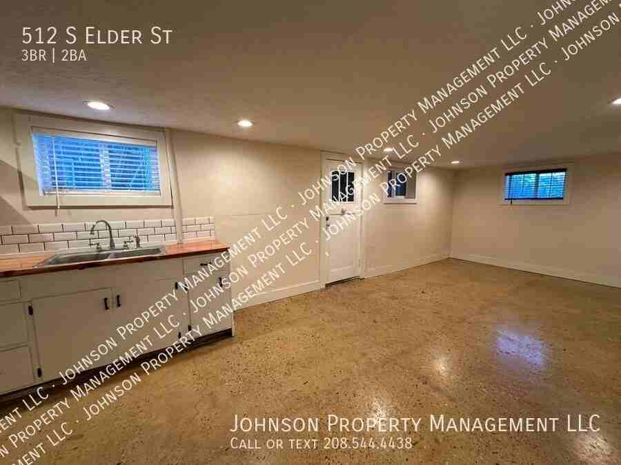 512 S Elder St - Photo 5 of 17