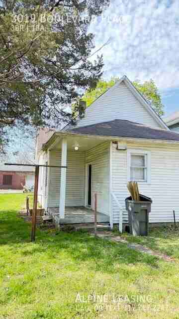 3019 Boulevard Pl - Photo 2 of 24