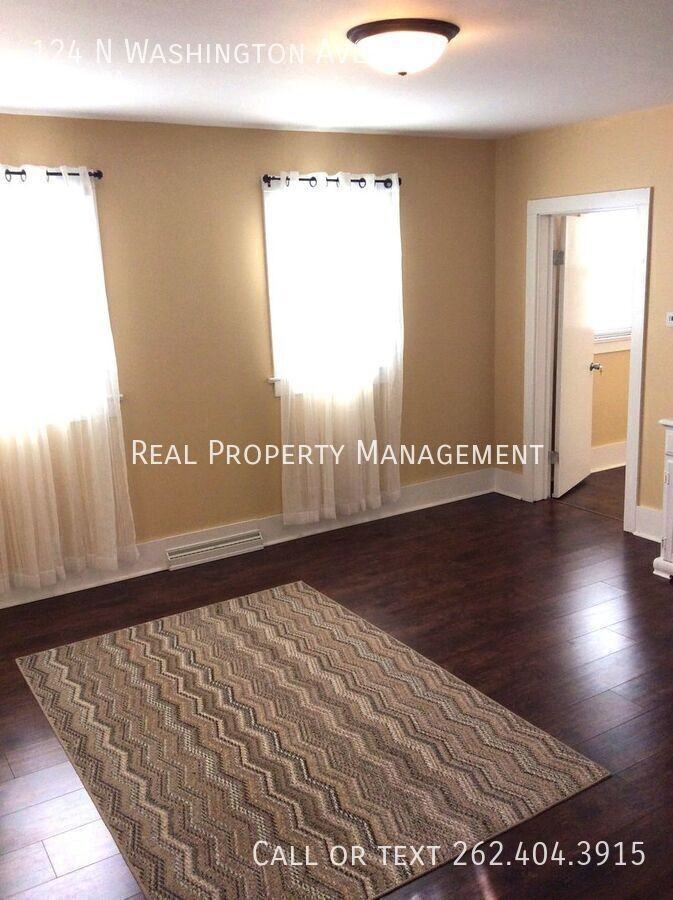 124 N Washington Ave - Photo 5 of 17