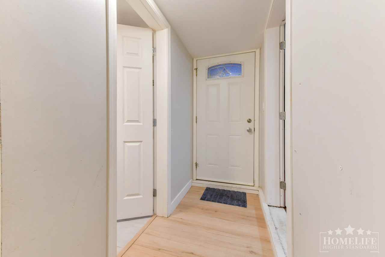 7437 Garfield Dr - Photo 2 of 13