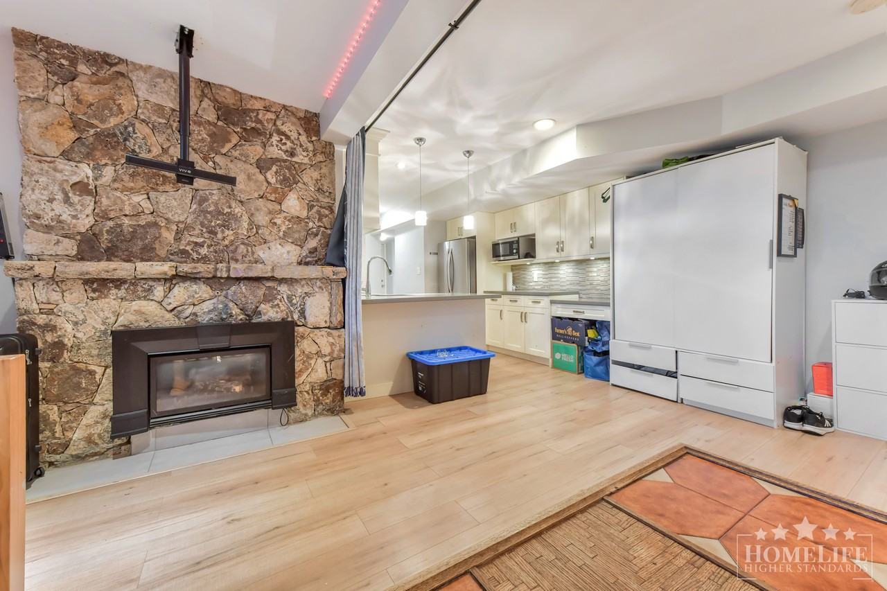 7437 Garfield Dr - Photo 3 of 13