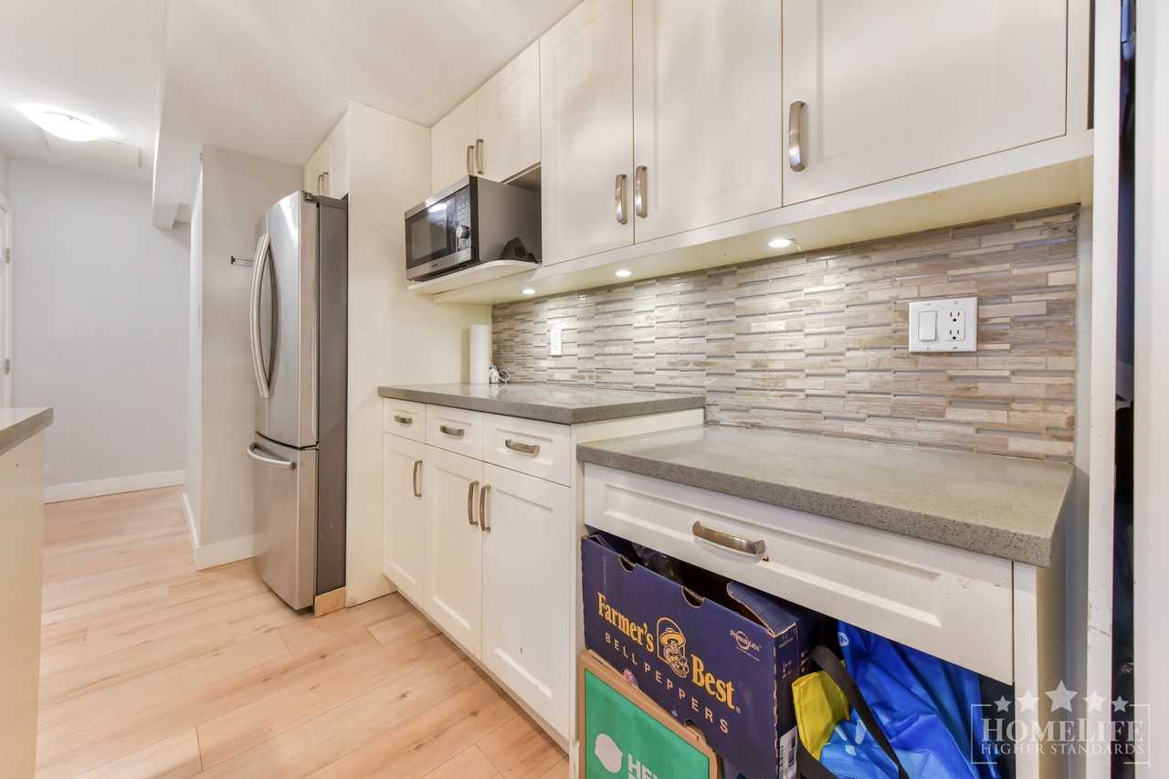 7437 Garfield Dr - Photo 6 of 13