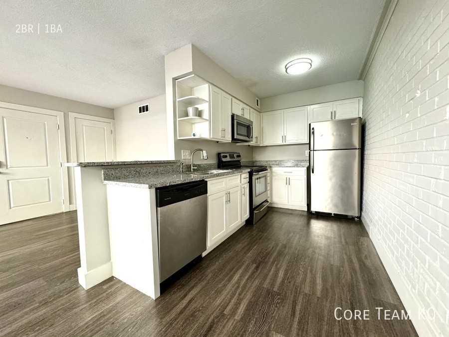 4916 Grand Ave #4616-06 - Photo 3 of 16
